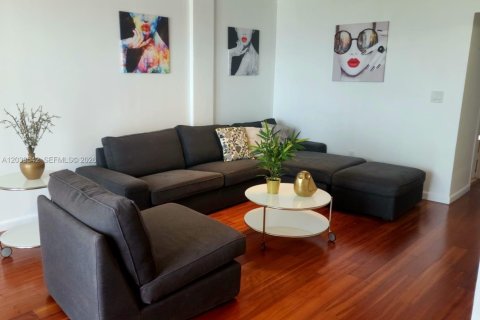Copropriété à louer à Miami Beach, Floride: 1 chambre, 63.17 m2 № 2077991 - photo 3