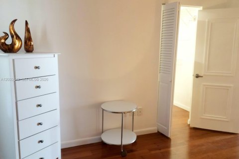 Copropriété à louer à Miami Beach, Floride: 1 chambre, 63.17 m2 № 2077991 - photo 14
