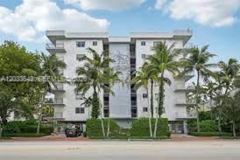 Condo à Miami Beach, Floride, 1 chambre  № 2077991