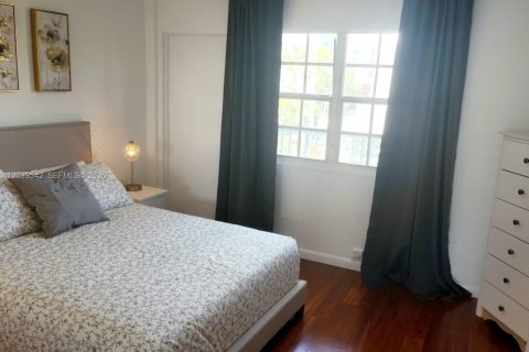 Copropriété à louer à Miami Beach, Floride: 1 chambre, 63.17 m2 № 2077991 - photo 13