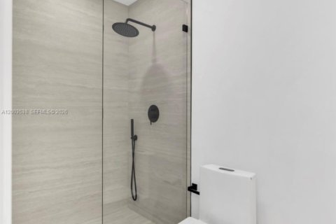 House in Dania Beach, Florida 3 bedrooms, 142.05 sq.m. № 2069126 - photo 29