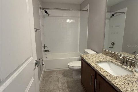 Touwnhouse à louer à Kissimmee, Floride: 3 chambres, 147.81 m2 № 2425993 - photo 12