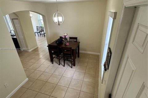 Touwnhouse à vendre à Homestead, Floride: 3 chambres, 126.81 m2 № 1965381 - photo 29