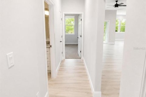 Villa ou maison à vendre à Poinciana, Floride: 4 chambres, 156.45 m2 № 2149487 - photo 7