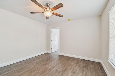 Apartamento en alquiler en Tarpon Springs, Florida, 2 dormitorios, 79.9 m2 № 1885403 - foto 19
