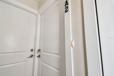 Apartamento en alquiler en Tarpon Springs, Florida, 2 dormitorios, 79.9 m2 № 1885403 - foto 3