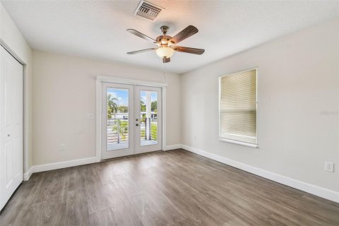 Apartamento en alquiler en Tarpon Springs, Florida, 2 dormitorios, 79.9 m2 № 1885403 - foto 22