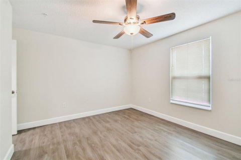 Apartamento en alquiler en Tarpon Springs, Florida, 2 dormitorios, 79.9 m2 № 1885403 - foto 8