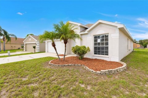 Villa ou maison à vendre à Riverview, Floride: 4 chambres, 179.86 m2 № 2419636 - photo 3