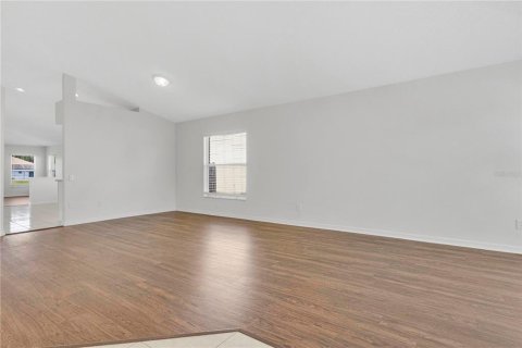 Villa ou maison à vendre à Riverview, Floride: 4 chambres, 179.86 m2 № 2419636 - photo 6
