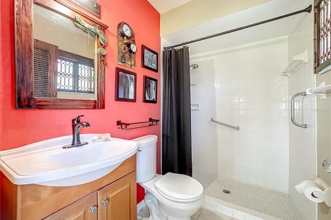 House in Bradenton, Florida 2 bedrooms, 130.9 sq.m. № 2223175 - photo 15