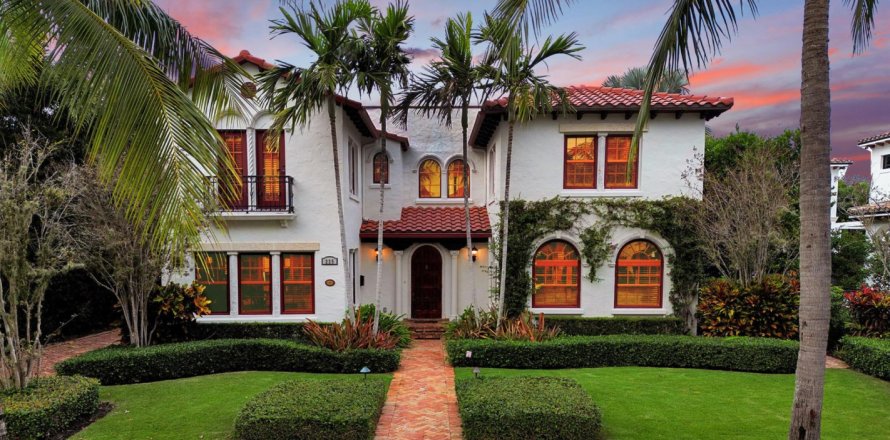Casa en West Palm Beach, Florida 4 dormitorios, 333.7 m2 № 1096718