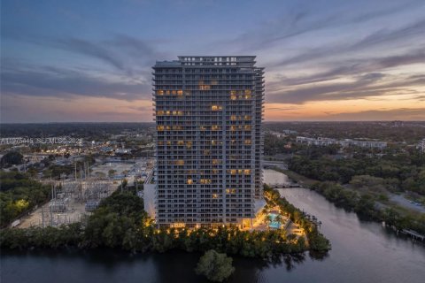 Copropriété à vendre à North Miami Beach, Floride: 1 chambre, 87.05 m2 № 2042121 - photo 26