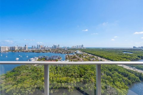 Condo à North Miami Beach, Floride, 1 chambre  № 2042121