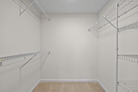 Condo in Jupiter, Florida, 2 bedrooms  № 2392832 - photo 25