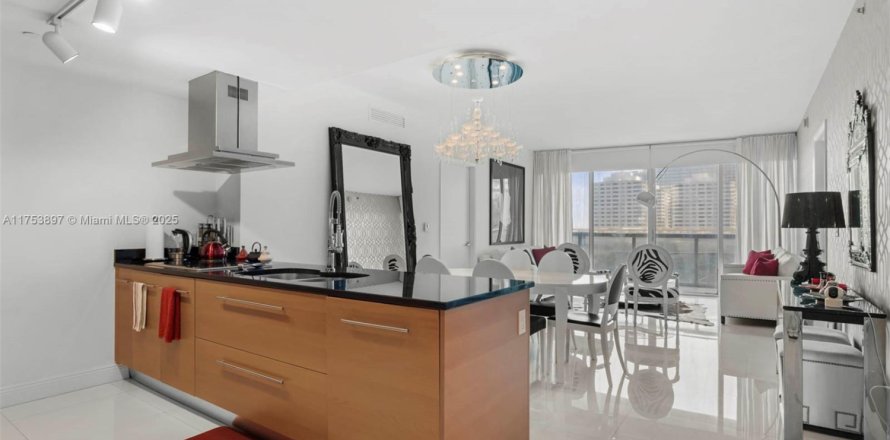 Condo à Miami, Floride, 2 chambres № 1874548