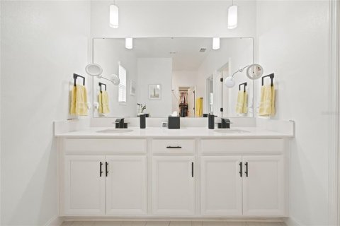 Villa ou maison à vendre à Mount Dora, Floride: 4 chambres, 252.6 m2 № 2416983 - photo 25