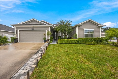 Villa ou maison à Mount Dora, Floride 4 chambres, 252.6 m2 № 2416983