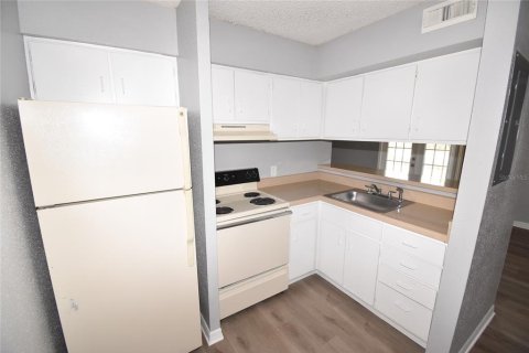 Copropriété à louer à Altamonte Springs, Floride: 1 chambre, 39.02 m2 № 2405769 - photo 3