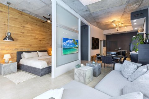 Condominio en venta en Miami Beach, Florida, 1 dormitorio, 74.51 m2 № 1972748 - foto 11