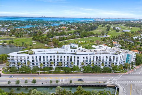 Condominio en venta en Miami Beach, Florida, 1 dormitorio, 74.51 m2 № 1972748 - foto 26