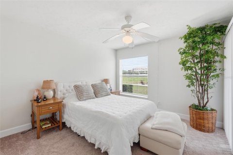 Condo in Fort Myers, Florida, 2 bedrooms  № 2222454 - photo 20