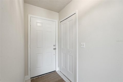 Condo in Fort Myers, Florida, 2 bedrooms  № 2222454 - photo 19