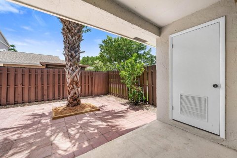 Appartement à louer à Delray Beach, Floride: 2 chambres, 87.61 m2 № 2169469 - photo 22