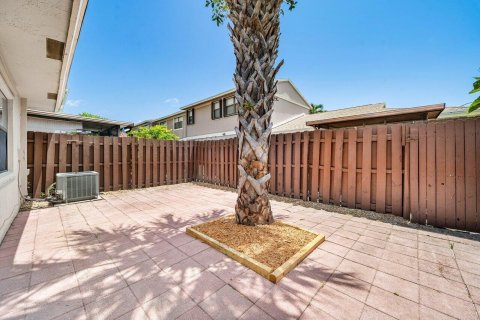 Appartement à louer à Delray Beach, Floride: 2 chambres, 87.61 m2 № 2169469 - photo 23