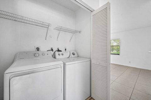 Appartement à louer à Delray Beach, Floride: 2 chambres, 87.61 m2 № 2169469 - photo 17