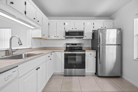 Appartement à louer à Delray Beach, Floride: 2 chambres, 87.61 m2 № 2169469 - photo 8