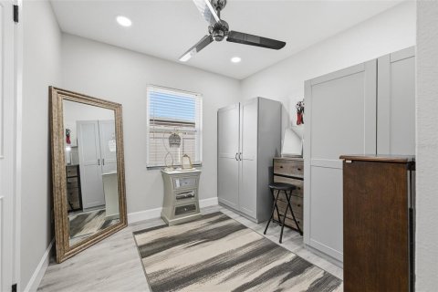 Villa ou maison à vendre à Tampa, Floride: 4 chambres, 150.41 m2 № 2322542 - photo 19