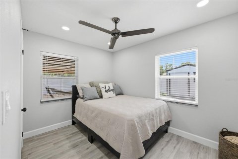 Villa ou maison à vendre à Tampa, Floride: 4 chambres, 150.41 m2 № 2322542 - photo 24