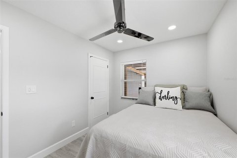 Villa ou maison à vendre à Tampa, Floride: 4 chambres, 150.41 m2 № 2322542 - photo 26