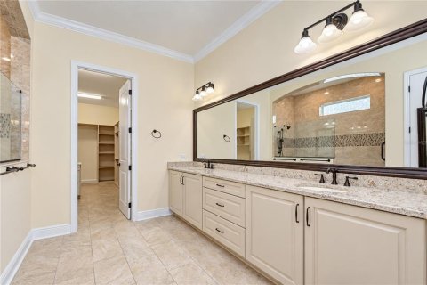House in Fish Hawk, Florida 3 bedrooms, 245.26 sq.m. № 2395856 - photo 22