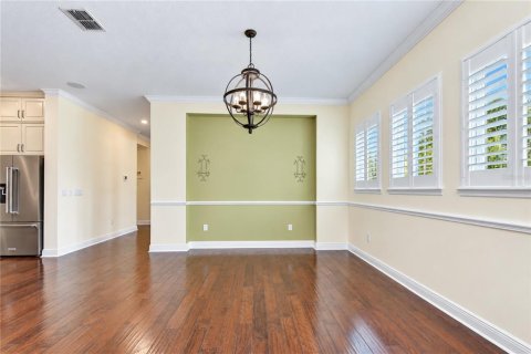 House in Fish Hawk, Florida 3 bedrooms, 245.26 sq.m. № 2395856 - photo 15