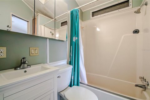 Apartamento en alquiler en Weeki Wachee, Florida, 1 dormitorio, 71.35 m2 № 1905393 - foto 24