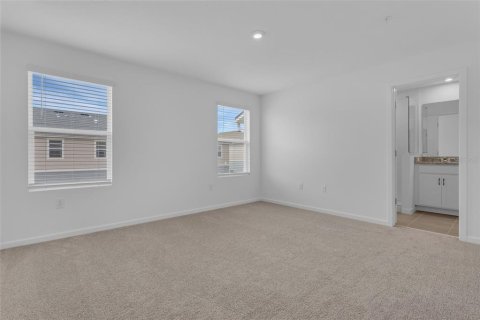 Townhouse in Apopka, Florida 3 bedrooms, 137.12 sq.m. № 2218355 - photo 14