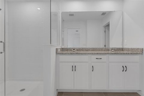 Townhouse in Apopka, Florida 3 bedrooms, 137.12 sq.m. № 2218355 - photo 23