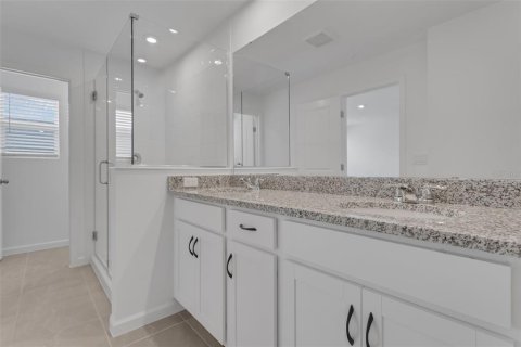 Townhouse in Apopka, Florida 3 bedrooms, 137.12 sq.m. № 2218355 - photo 21
