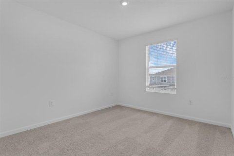 Townhouse in Apopka, Florida 3 bedrooms, 137.12 sq.m. № 2218355 - photo 16