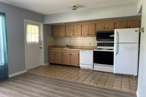 Appartement à louer à Largo, Floride: 1 chambre, 55.74 m2 № 2155981 - photo 12