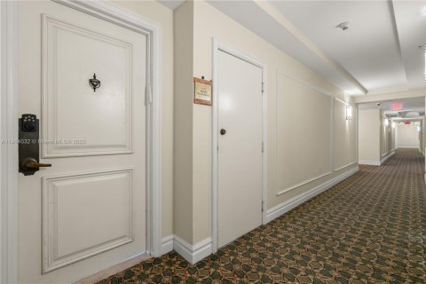 Copropriété à vendre à Sunny Isles Beach, Floride: 3 chambres, 134.62 m2 № 2016829 - photo 23