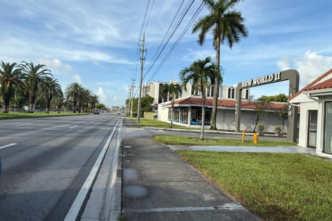 Commercial property in Sweetwater, Florida № 1802812 - photo 28