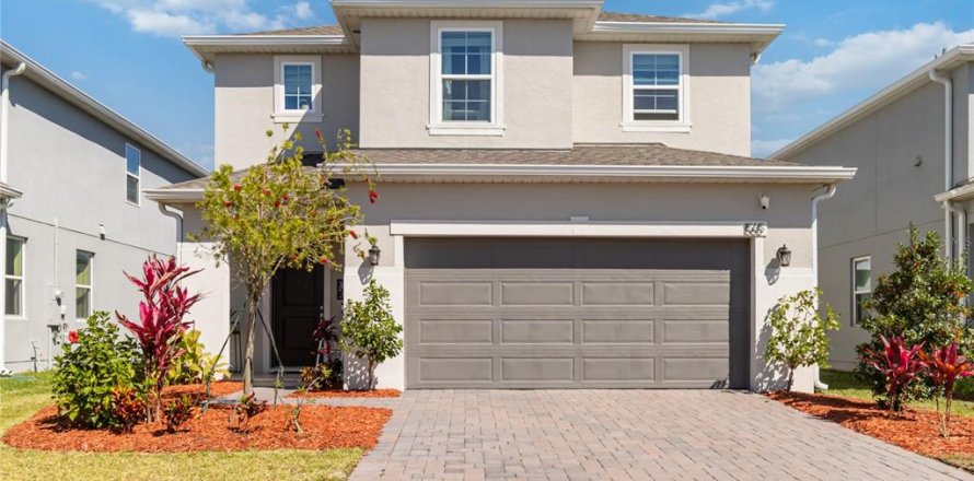 Villa ou maison à Kissimmee, Floride 4 chambres, 228.17 m2 № 1558518