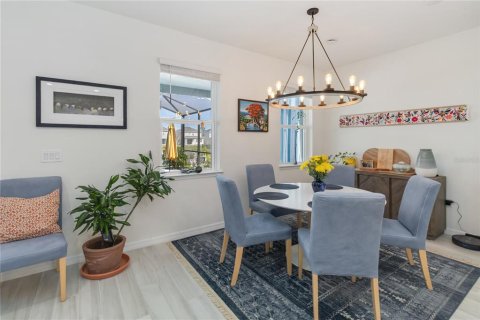 Villa ou maison à vendre à Kissimmee, Floride: 4 chambres, 228.17 m2 № 1558518 - photo 11