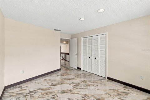 Casa en venta en Clearwater, Florida, 4 dormitorios, 269.7 m2 № 2410578 - foto 26
