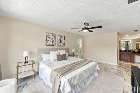 Casa en venta en Clearwater, Florida, 4 dormitorios, 269.7 m2 № 2410578 - foto 20