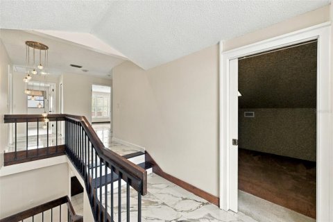 Casa en venta en Clearwater, Florida, 4 dormitorios, 269.7 m2 № 2410578 - foto 17