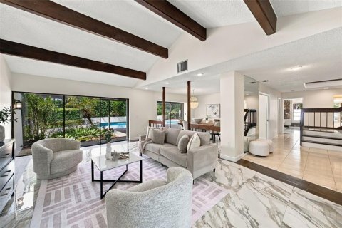 Casa en venta en Clearwater, Florida, 4 dormitorios, 269.7 m2 № 2410578 - foto 5